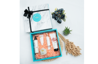 Mom’s Radiant Retreat – Gift Box for Moms